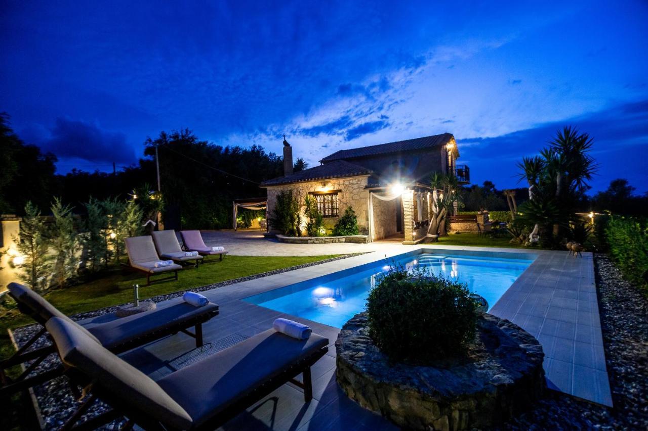 Sincerity Luxury * Tragaki